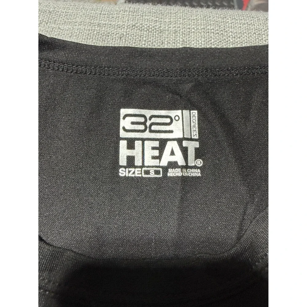 32 Degrees Heat Mens Small Black Thermal Base Layer Long Sleeve Shirt Crew Neck